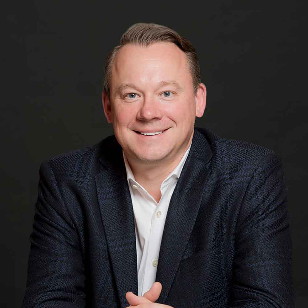 Curtis Frank headshot.