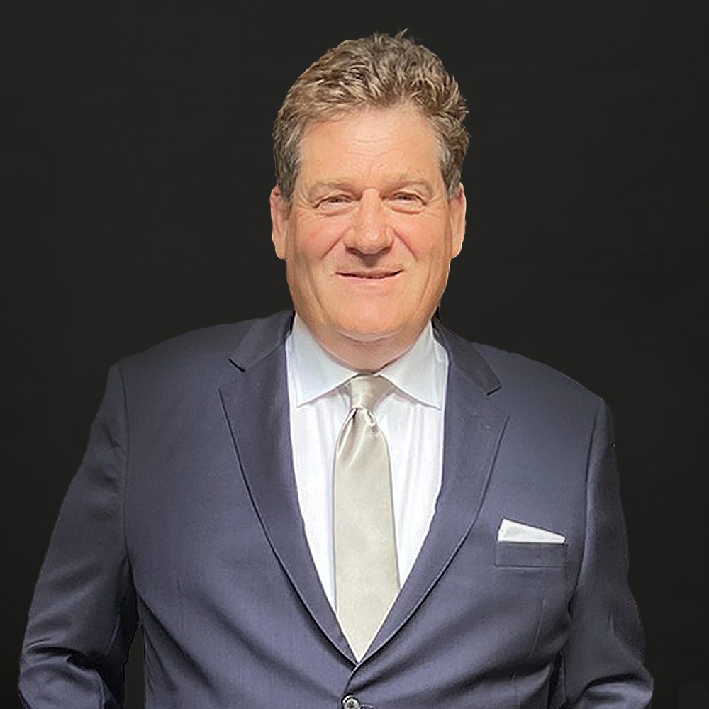 Lance Mistelbacher headshot.