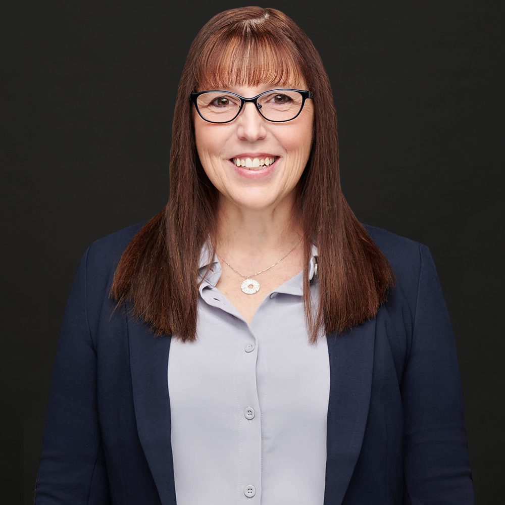 LeeAnn Peters headshot.